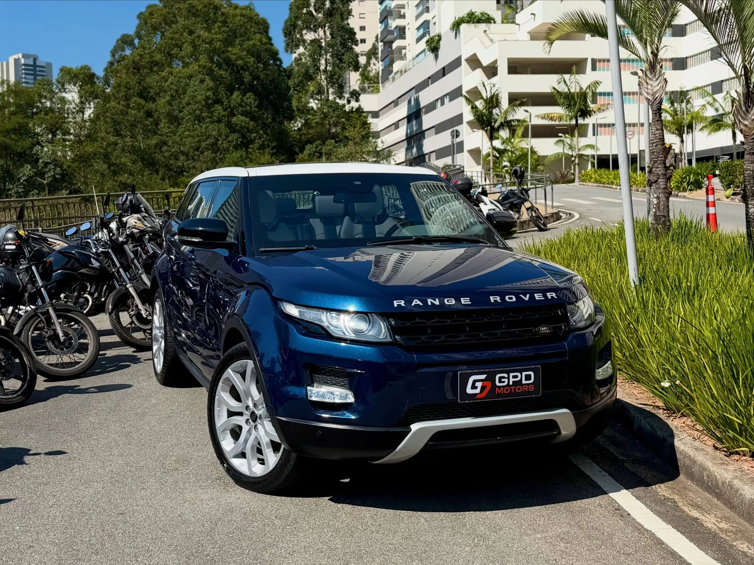 Land Rover Range Rover 2013